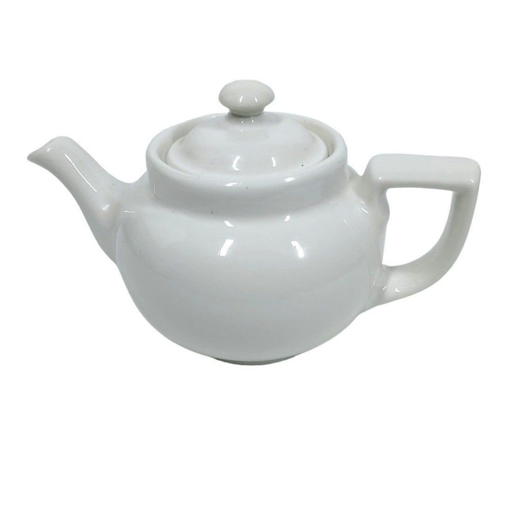 Vintage HALL 1969 single cup Boston WHITE small Teapot Mint condition